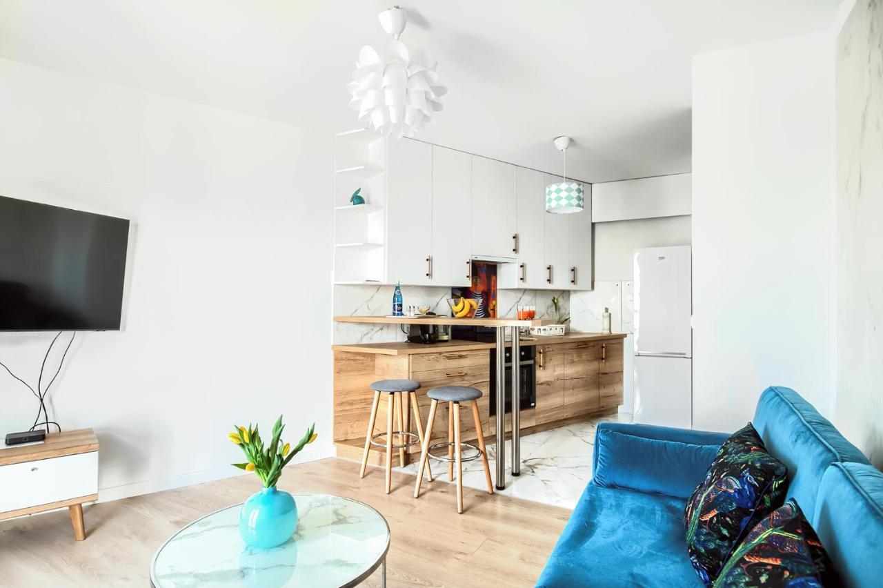 Jutrzenka Apartment Вроцлав Екстериор снимка