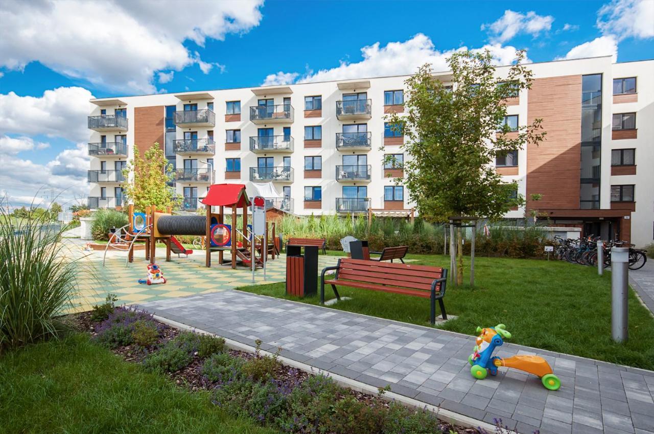 Jutrzenka Apartment Вроцлав Екстериор снимка